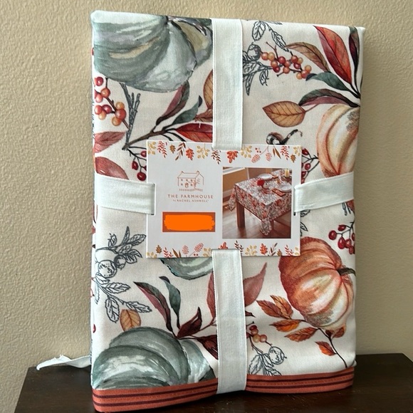 Other - Rachel Ashwell New Tablecloth Fall Pumpkins Leaves Berries 60”x 120”